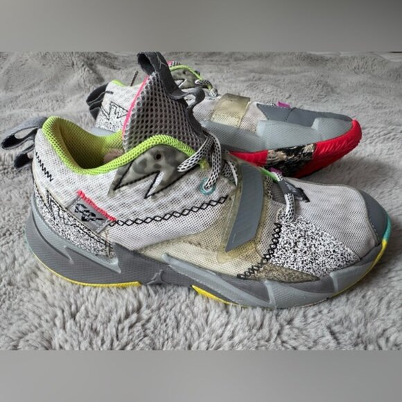 Nike Jordan Why Not Zero Boy 3Y Gray Athletic Activewear Sneakers Running Shoes - Picture 2 of 8